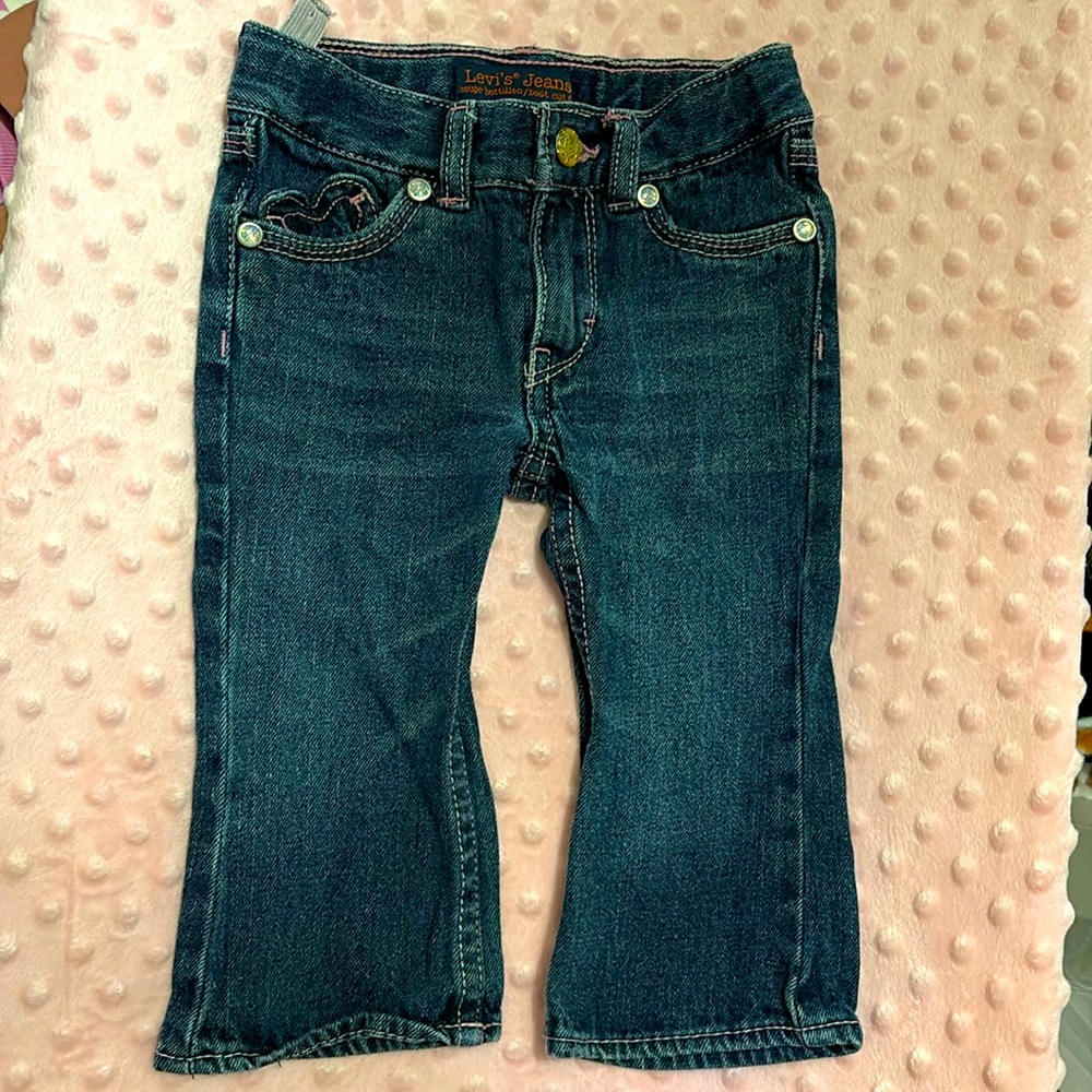 Levi’s 12 months heart denim